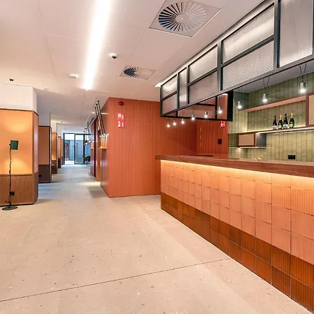 Orangine ロスピタレート・デ・リョブレガート