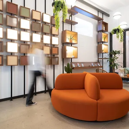 Orangine ホテル 4*